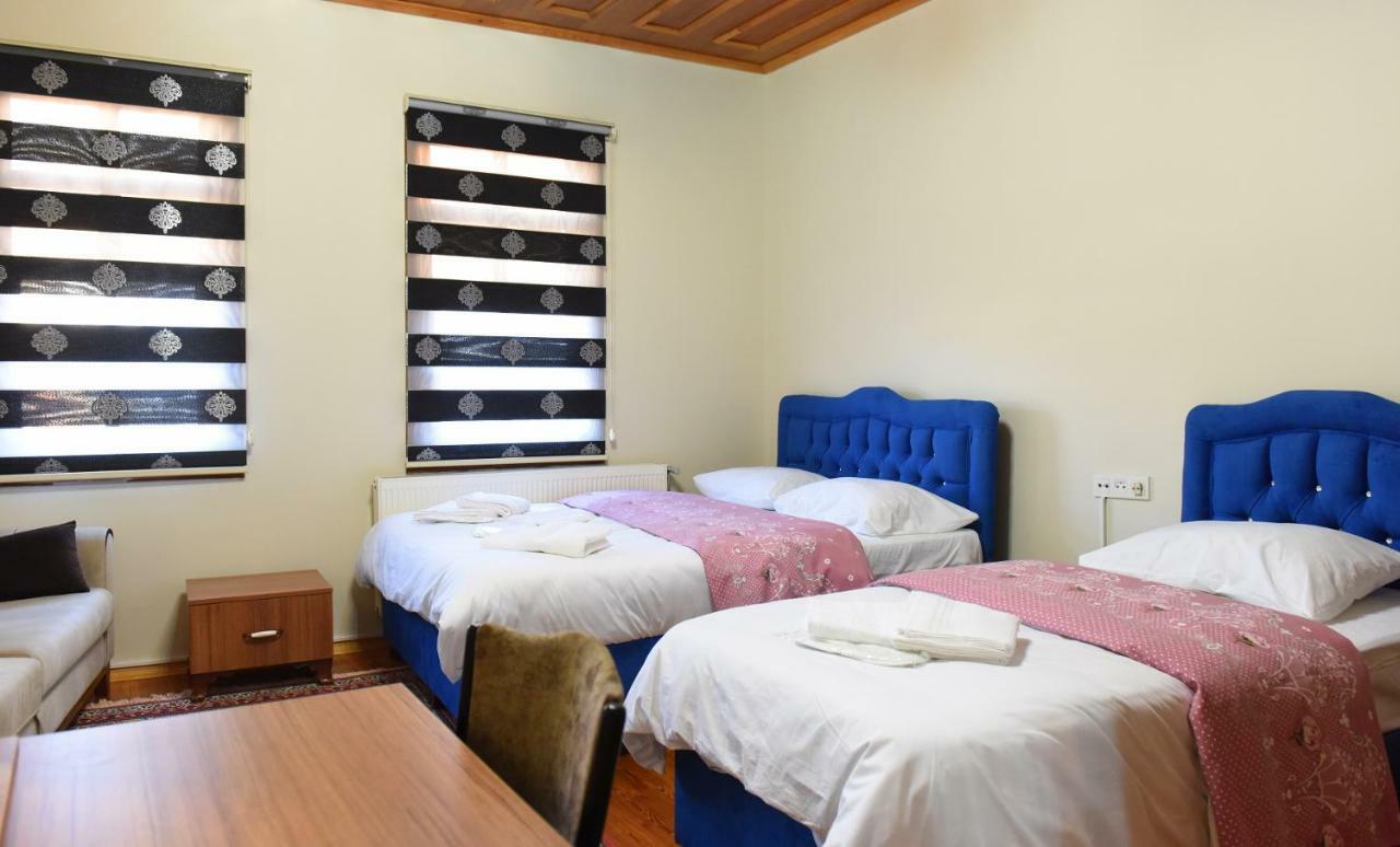 Oez Butik Otel Antik Kent Myrleia Mudanya Esterno foto