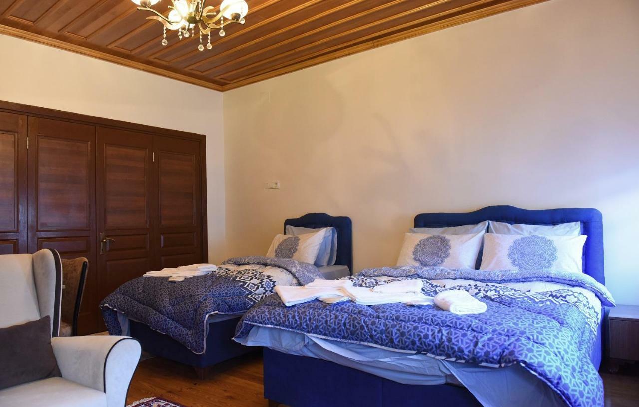 Oez Butik Otel Antik Kent Myrleia Mudanya Esterno foto
